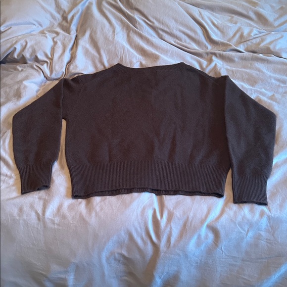 Aritzia Babaton Luxe Brown Cashmere Session Sweater. Size Small. - Picture 11 of 16